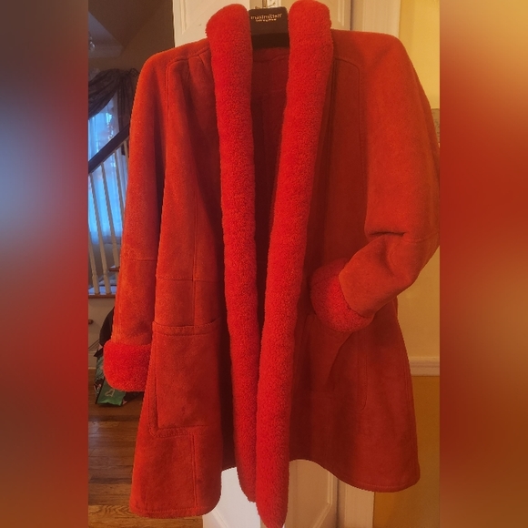 Red Shearling Swing Coat by VALENTINO - Picture 2 of 4